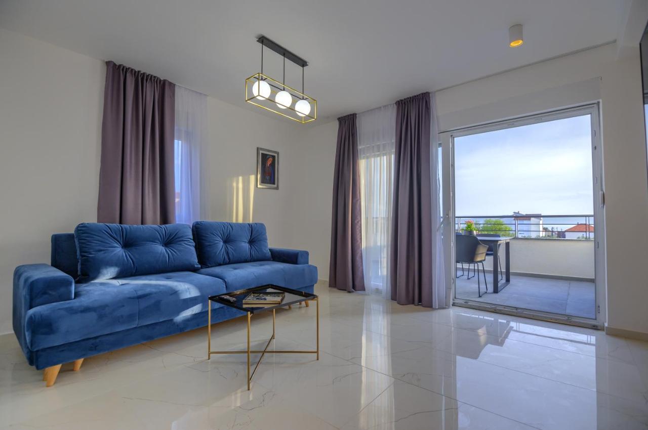 Luxury Apartments Leonika بيبينيا المظهر الخارجي الصورة