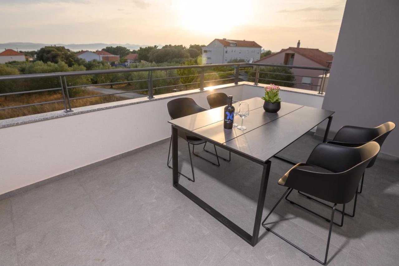 Luxury Apartments Leonika بيبينيا المظهر الخارجي الصورة
