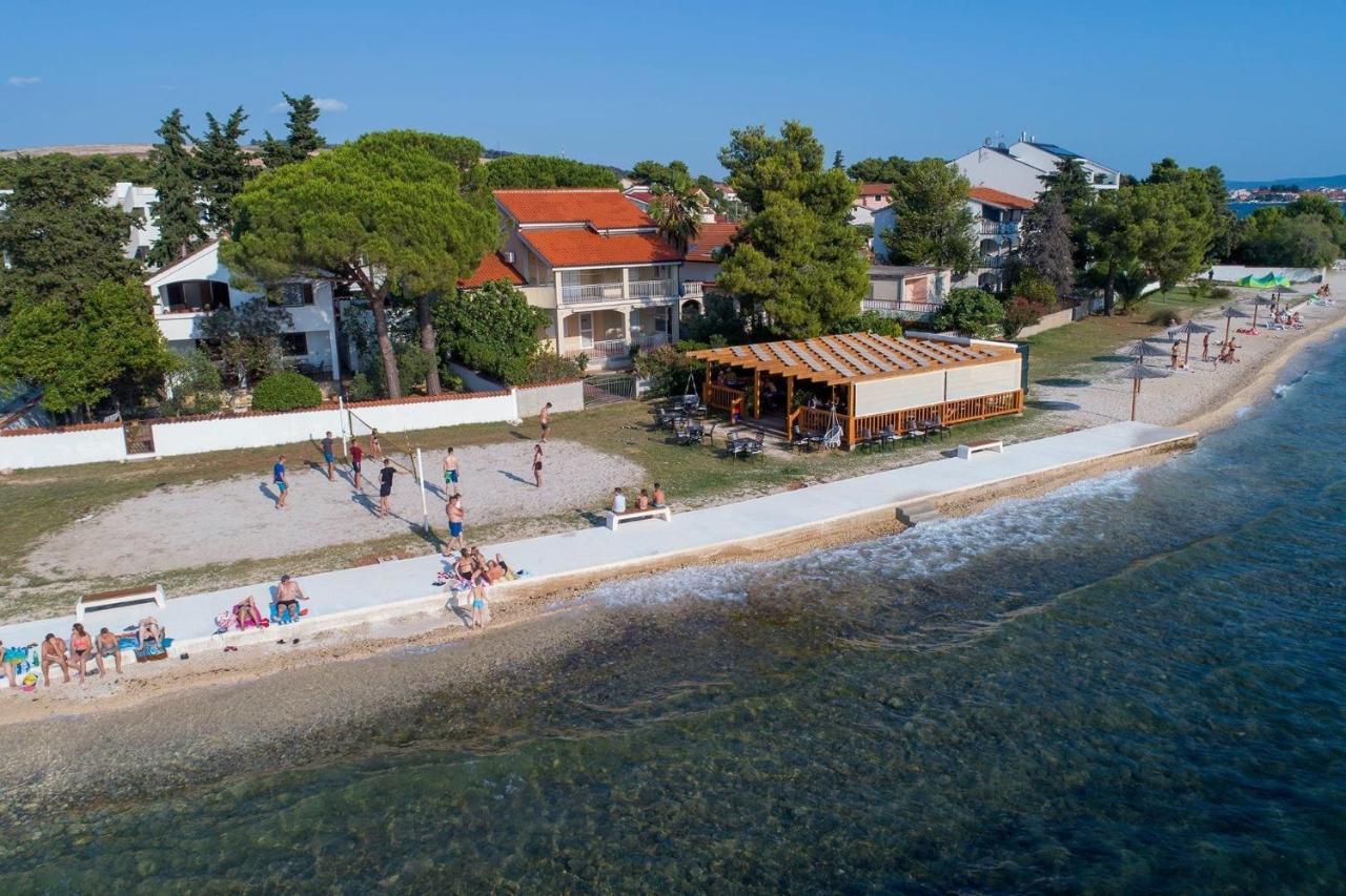 Luxury Apartments Leonika بيبينيا المظهر الخارجي الصورة