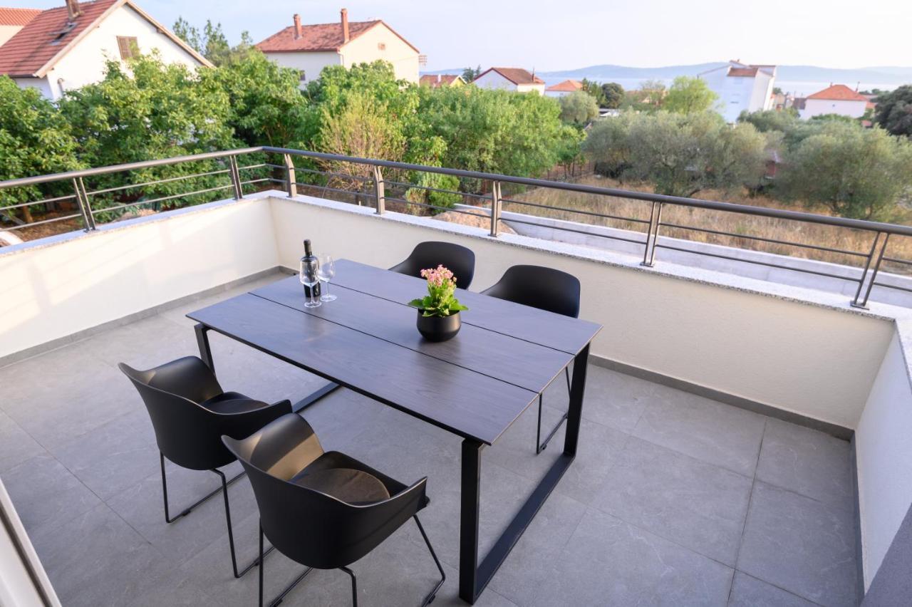 Luxury Apartments Leonika بيبينيا المظهر الخارجي الصورة